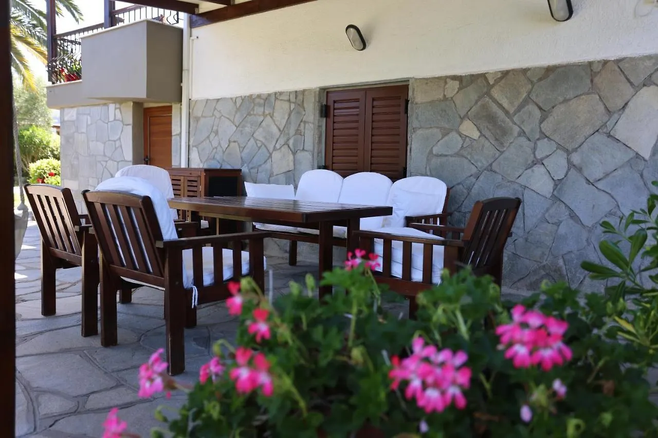 K-Home Villa, Your Enchanting Getaway Pefkochori Willa